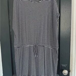 Hilary Radley Navy and White Striped dress WITH POCKETS!😃 Woman’s Plus Size XXL